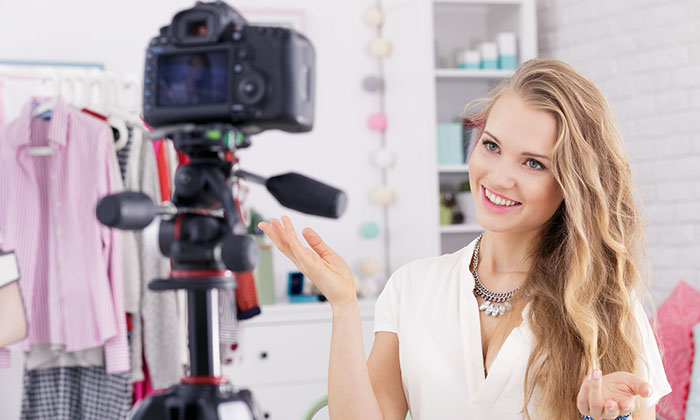 how to become a successful vlogger