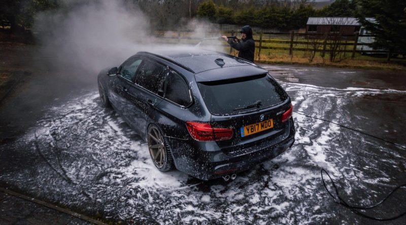 How do you pressure wash a car engine