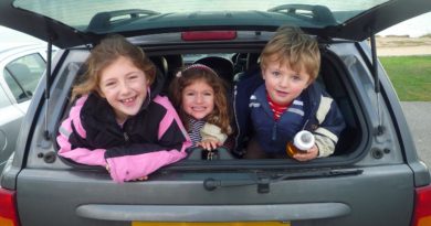 TOP 7 Easy Car Activities for Traveling Families!