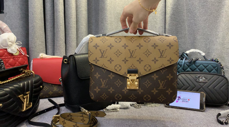 Why Buy Replica Designer Handbags? | replicas are close enough to real.