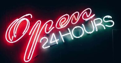 What To Look For In A Neon Sign when Buying Neon Signs - trendmut -2020