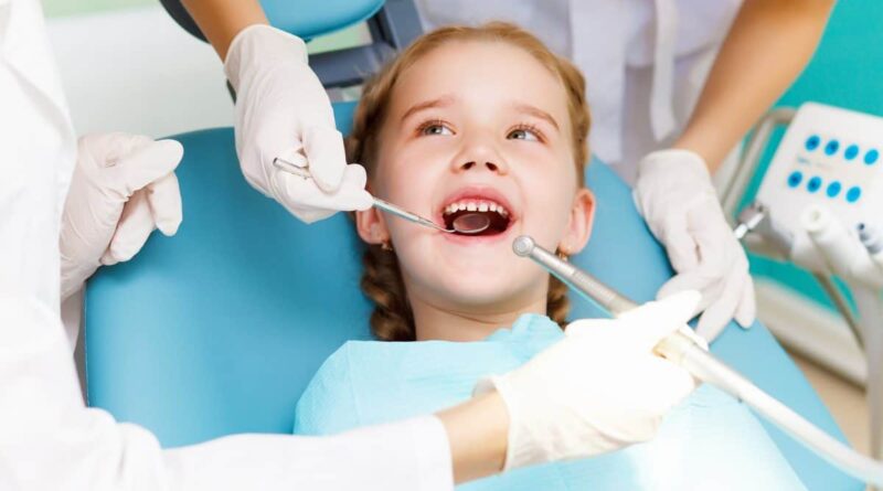 What Services Does a Pediatric Dentist Offer - 2023 - TrendMut