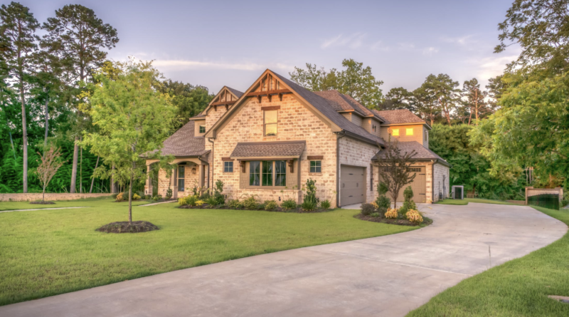 9 Projects To Improve Your Home’s Curb Appeal - 2023 - TrendMut