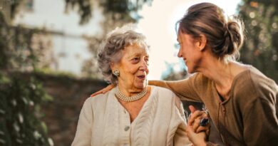 Nine helpful tips to look after your aging parents